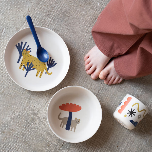 bamboo kids plates, bowls and cups